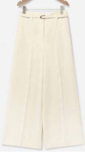 大恋愛 衣装 戸田恵梨香の服 バッグやニット ピアスなどファッションアイテム紹介 ドラマの衣装 Com