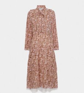 今夜くらべてみました 衣装 指原莉乃 今くらのさっしーの服のブランド ドラマの衣装 Com