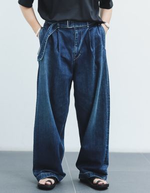 「冬のさ春のね」番宣 デニムパンツ ブランドはGraphpaper (グラフペーパー)